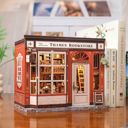 Thames Bookstore