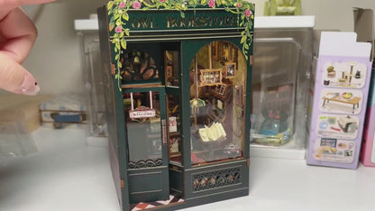 Mini Owl Bookstore